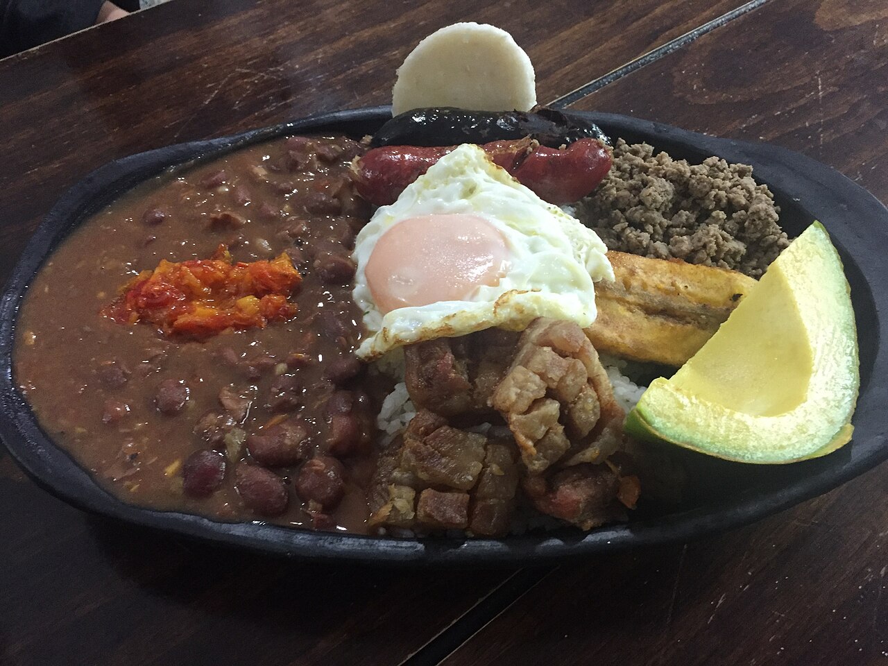Bandeja Paisa Tradicional
