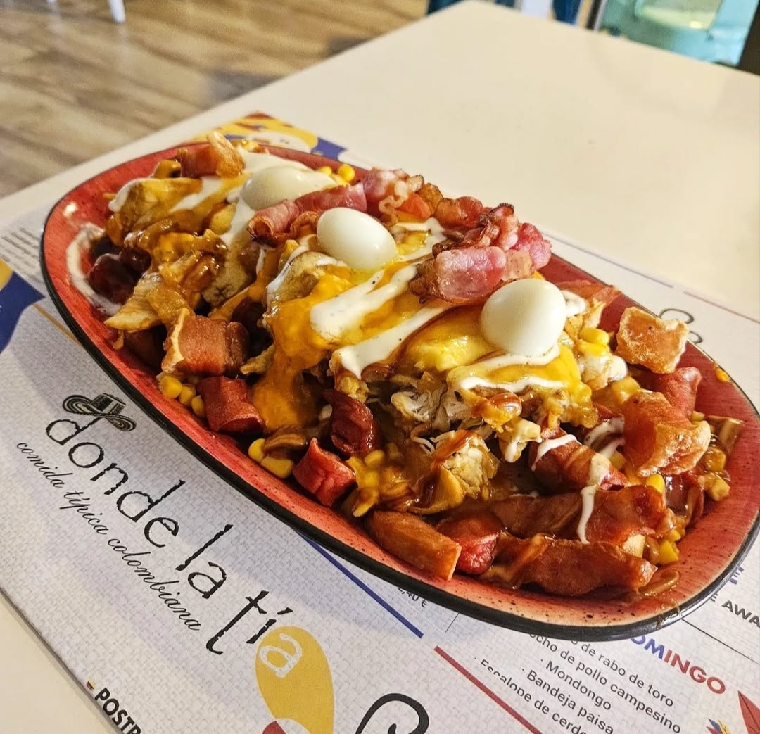 Salchipapa Especial